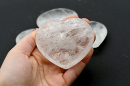 Bergkristall Herz 60 - 80 mm
