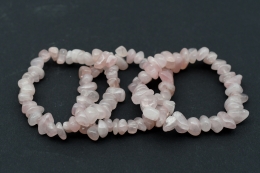 Rosenquarz Trommelstein mini Armband