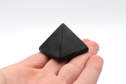 Shungite Pyramid 35 mm