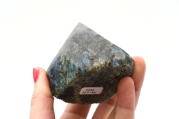 Labradorit Spitzen halb poliert