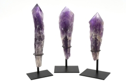 Amethyst Maraba Naturspitzen auf Metallst�nder klein