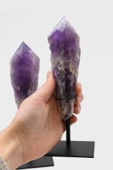 Amethyst Maraba Naturspitzen auf Metallst�nder klein