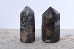 Mondstein schwarz Spitzen