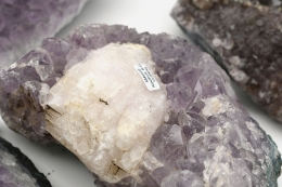 Amethyst hand specimen B-quality from 1,5 kg