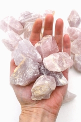 Rosenquarz Rohsteine B-Qualit�t 40 - 60 mm