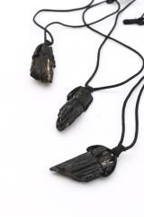 Sch�rl Anh�nger gebohrt mit Band