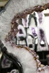 Amethyst Portal Paar auf Metallst�nder