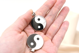 Ying-Yang Anh�nger