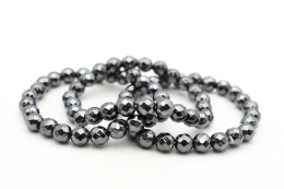 H�matin Kugel Armb�nder facettiert 8 mm