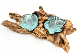 Tealight on coffee bush root 2