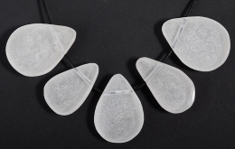 Bergkristall Emu Eggs�gebohrt (klein)