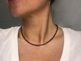 Diamond raw-crystal necklace dark