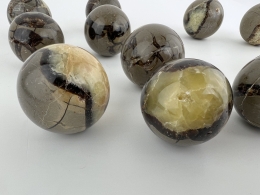 Septaria Spheres 30-40 mm �