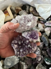 Amethyst Handst�cke C-Qualit�t 220 kg