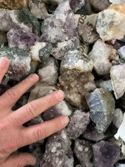 Amethyst Handst�cke C-Qualit�t 220 kg