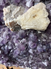 Amethyst Drusenst�ck XXL 225 kg
