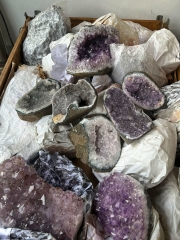 Amethyst polished brim 100 kg