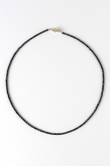 Spinell schwarz bedampft Kette facettiert