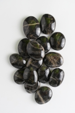 Mondstein schwarz Seifensteine