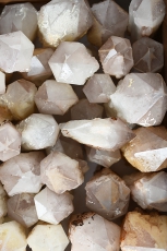 Sonderposten Candle Quarz Natur 25 kg