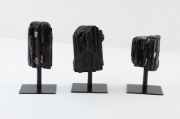 Sch�rl/Turmalin auf HMetallst�nder