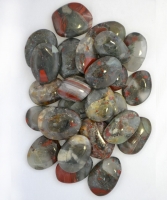 Vulcano jasper palm stones