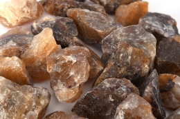 Bergkristall mit Eisen/golden Healer Rohsteine