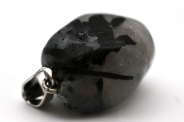 Turmalinquarz Trommelstein Anh�nger