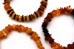 Amber Childrens Chips Bracelet (various colours)