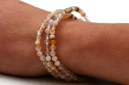 Kirschbl�ten Chalcedon Kugel Armband facettiert 4 mm