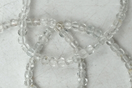 Topaz Cube Bracelet faceted 4 mm
