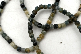 Tourmaline Blue Cube Bracelet faceted 4 mm