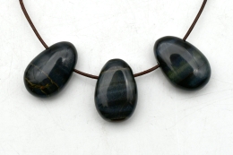 Falkenauge Trommelstein flach gebohrt 5-er Set