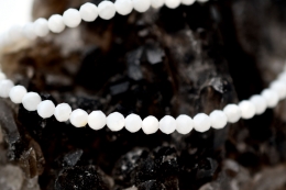 Moonstone White Necklace Facetted