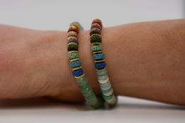 Chakra Button Armband