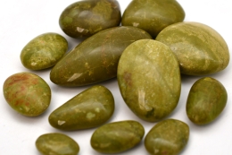 Opal Gr�n Seifensteine A2-Qualit�t