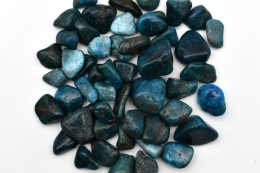 Apatit blau Trommelsteine