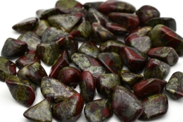 Drachen Jaspis Trommelsteine