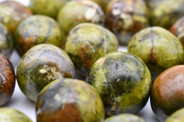 Opal gr�n Trommelsteine